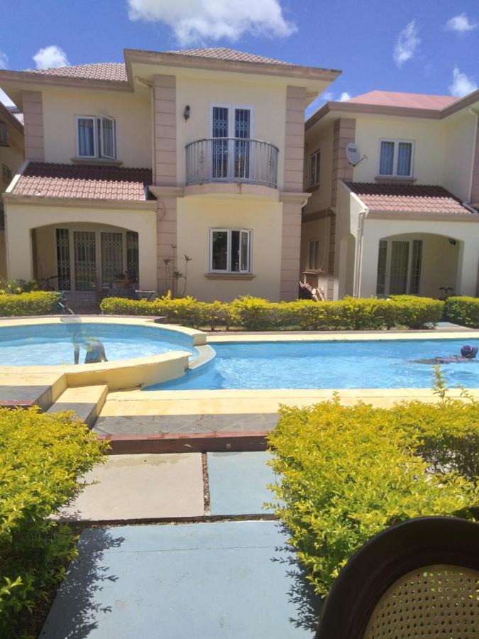 Bain Boeuf Lotus Villa, Residences Le Chaumet, Pereybere מראה חיצוני תמונה